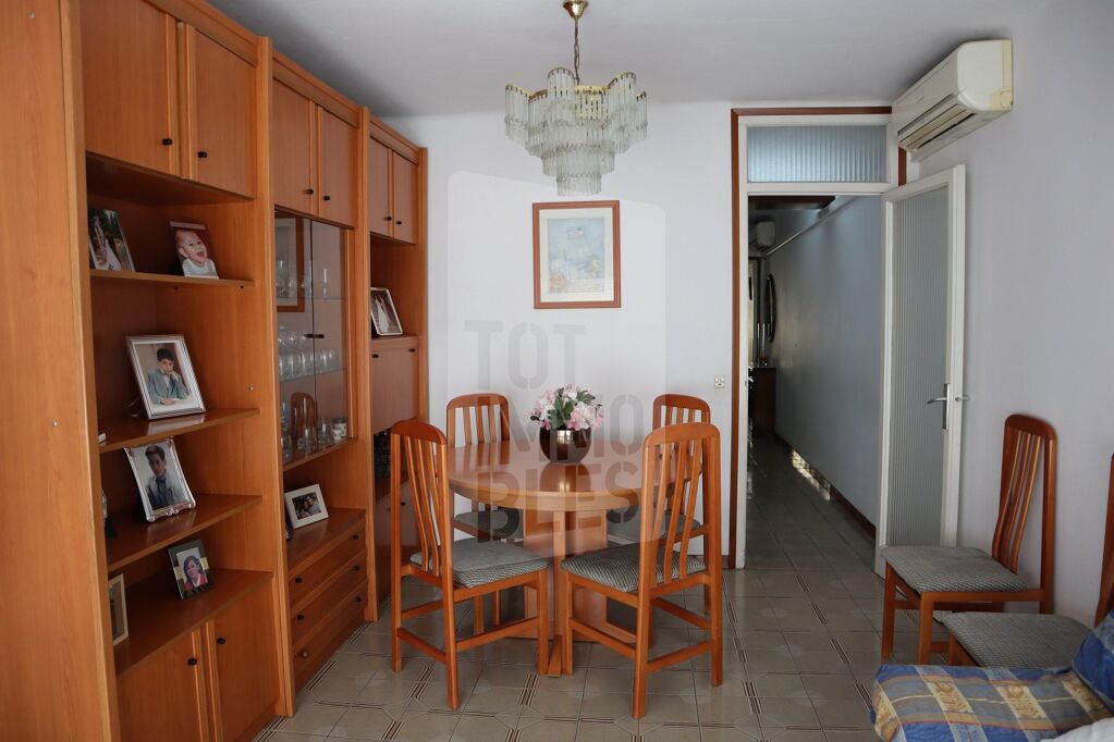 Three room apartment in the centre