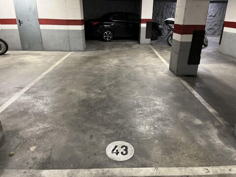 Parking space in l'Eixample